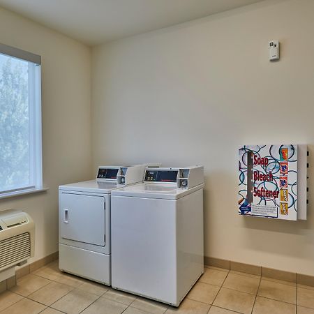 Holiday Inn Express Hotel & Suites Medford-Central Point By Ihg Экстерьер фото