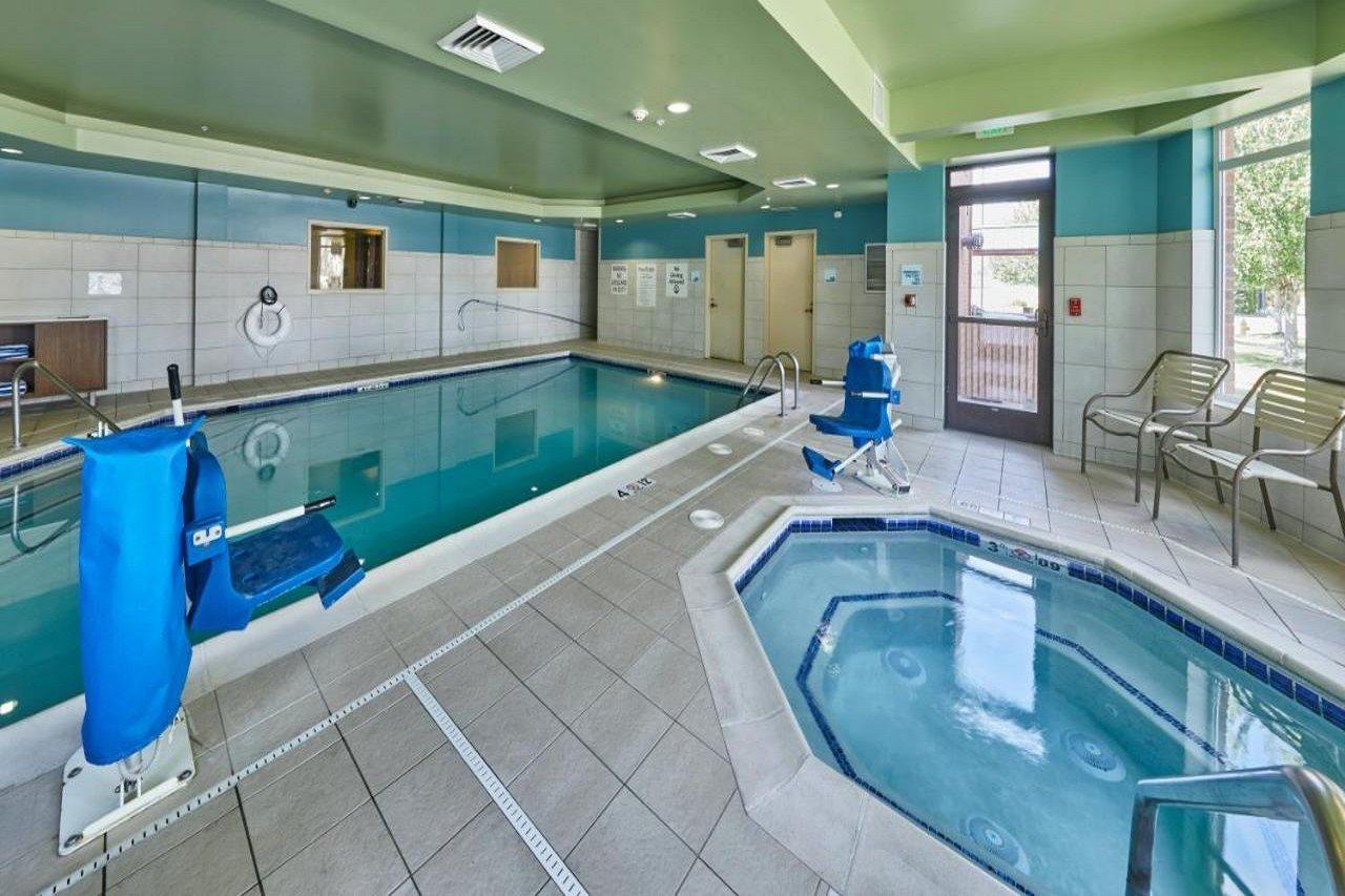 Holiday Inn Express Hotel & Suites Medford-Central Point By Ihg Экстерьер фото