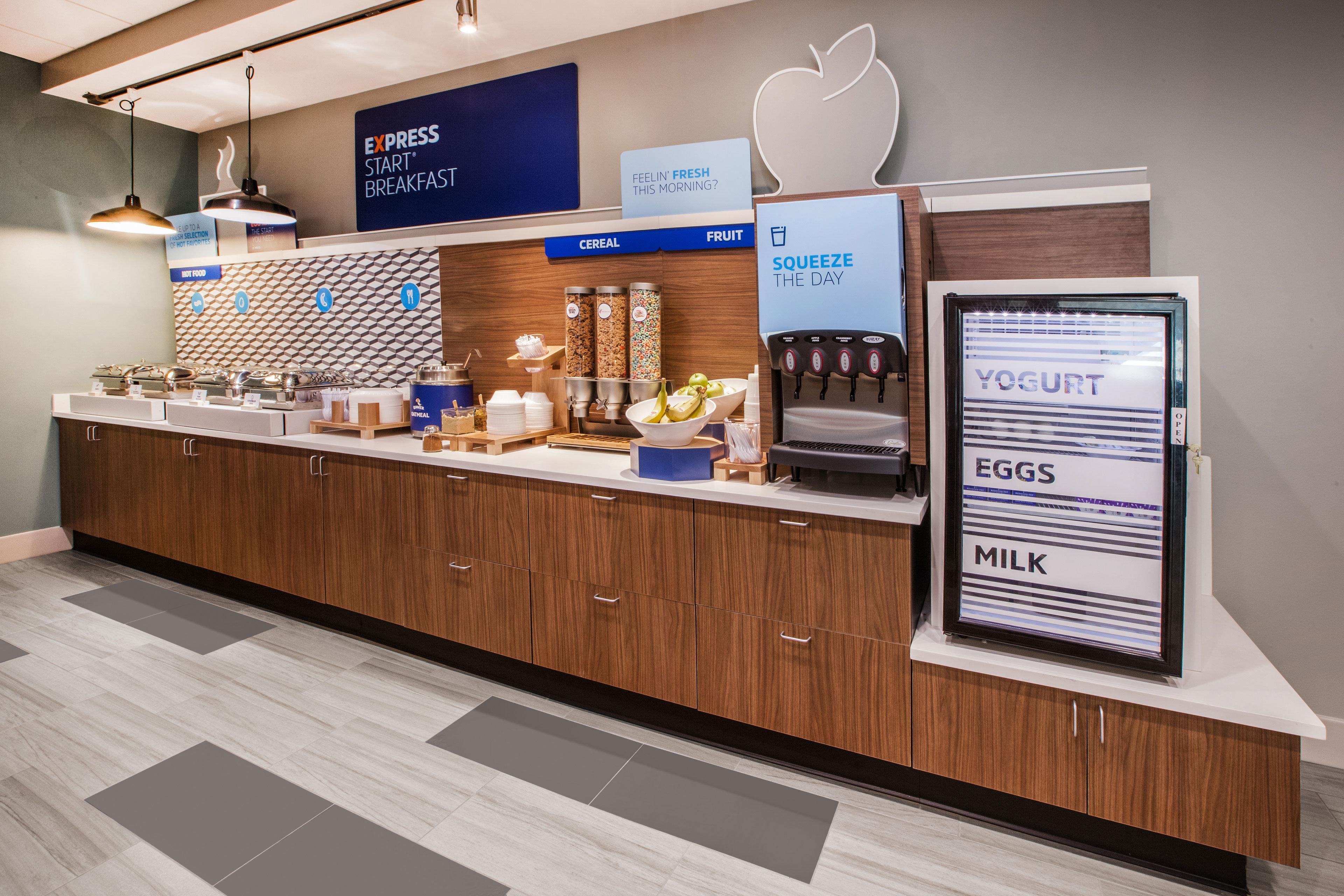 Holiday Inn Express Hotel & Suites Medford-Central Point By Ihg Экстерьер фото
